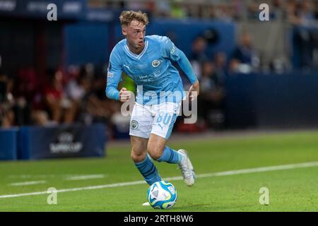 Athen, Griechenland - 16. August 2023: Spieler von Manchester City Cole Palmer in Aktion während des UEFA-Superpokal-Endspiels zwischen Manchester City und Sev Stockfoto