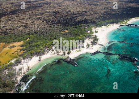 Luftaufnahme von Makalawena Beach an der Westküste von Big Island, Hawaii, USA Stockfoto