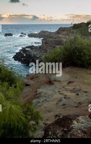 Abend an der Nordküste von Maui, Hawaii, USA Stockfoto