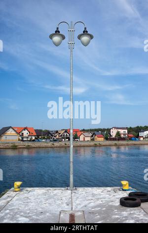 Kuznica Ferienort auf der Halbinsel Hel in Polen, Blick vom Ende der Mole Stockfoto