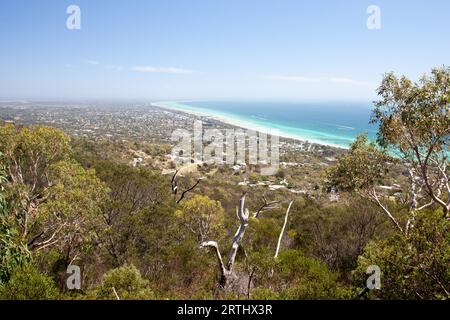 Murray's Lookout auf der Arthurs Seat Tourist Rd mit Blick auf die Mornington Peninsula, Victoria, Australien Stockfoto