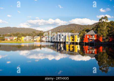 Lake Crackenback auf ein Herbstnachmittag in New South Wales, Australien Stockfoto