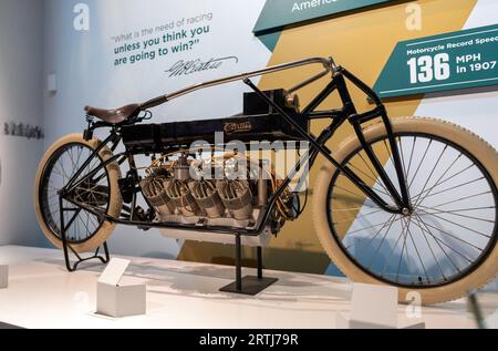 Das Curtiss V8 Motorrad im National Air and Space Museum Washington DC USA Stockfoto