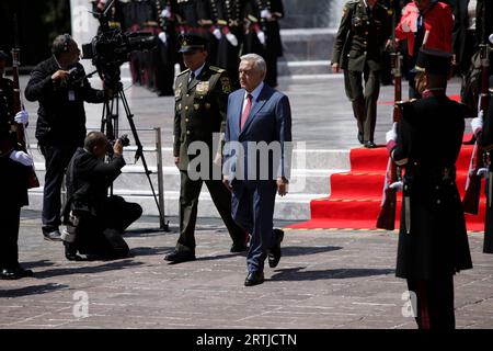 Mexiko-Stadt, Mexiko-Stadt, Mexiko. September 2023. ANDRES MANUEL LOPEZ OBRADOR Präsident der Vereinigten Mexikanischen Staaten bei der Zeremonie im Bosque de Chapultepec. (Bild: © Luis E Salgado/ZUMA Press Wire) NUR REDAKTIONELLE VERWENDUNG! Nicht für kommerzielle ZWECKE! Stockfoto