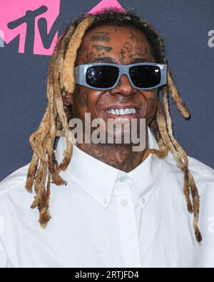 Newark, Usa. September 2023. NEWARK, NEW JERSEY, USA - 12. SEPTEMBER: Lil Wayne posiert im Pressesaal bei den MTV Video Music Awards 2023 im Prudential Center am 12. September 2023 in Newark, New Jersey, USA. (Foto: Xavier Collin/Image Press Agency) Credit: Image Press Agency/Alamy Live News Stockfoto