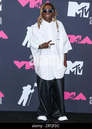 Newark, Usa. September 2023. NEWARK, NEW JERSEY, USA - 12. SEPTEMBER: Lil Wayne posiert im Pressesaal bei den MTV Video Music Awards 2023 im Prudential Center am 12. September 2023 in Newark, New Jersey, USA. (Foto: Xavier Collin/Image Press Agency) Credit: Image Press Agency/Alamy Live News Stockfoto