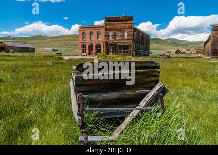 Das Dechambeau Hotel & Post Office und die Odd Fellows Hall in Bodie, Kalifornien Stockfoto