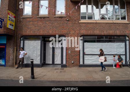Windsor, Berkshire, Großbritannien. September 2023. Das Madame Posh Restaurant in Windsor wurde während der COVID-19-Pandemie geschlossen. Sie hat kürzlich wieder eröffnet, ist aber wieder geschlossen und soll jetzt auch noch zugelassen werden. Kredit: Maureen McLean/Alamy Stockfoto