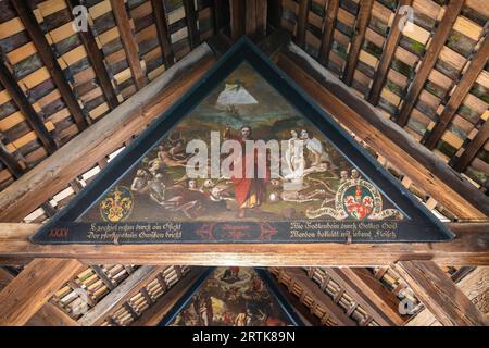 Gemälde mit einer Danse-Macabre-Allegorie an der Spreuer-Brücke - Luzern, Schweiz Stockfoto