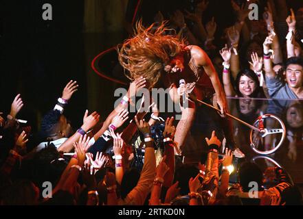 Newark, USA. September 2023. Shakira tritt bei den MTV Video Music Awards 2023 am 12. September 2023 in Newark, New Jersey, auf. Foto: Jeremy Smith/imageSPACE Credit: Imagespace/Alamy Live News Stockfoto