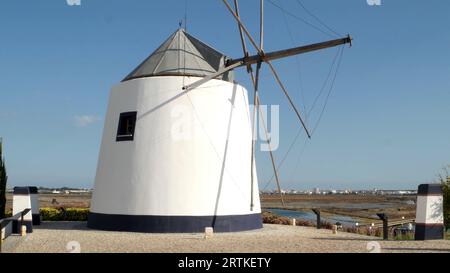 Alte Windmühle in Castro Marim, Algarve, Porugal Stockfoto