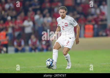 Matty Cash aus Polen wurde während des Qualifikationsrunden-Spiels der Europameisterschaft 2024 zwischen Albanien und Polen im Air Albania Stadium gesehen. Endstand: Albanien 2:0 Polen. (Foto: Grzegorz Wajda/SOPA Images/SIPA USA) Stockfoto