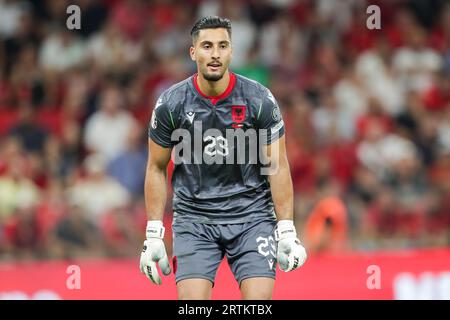 Tirana, Albanien. September 2023. Thomas Strakosha aus Albanien während des Qualifikationsrunden-Spiels der Europameisterschaft 2024 zwischen Albanien und Polen im Air Albania Stadium. Endstand: Albanien 2:0 Polen. Quelle: SOPA Images Limited/Alamy Live News Stockfoto