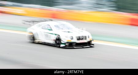 Fotobericht über die 24 Stunden von Spa Francorchamps mit exklusivem Hintergrundmaterial. Stockfoto