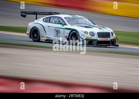 Fotobericht über die 24 Stunden von Spa Francorchamps mit exklusivem Hintergrundmaterial. Stockfoto