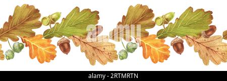 Herbsteiche – Eicheln und Blätter. Nahtloser Rand in Aquarellfarben. Perfekt für Grußkarten, Cover, Drucke, Muster, Scrapbooking, Logo Stockfoto