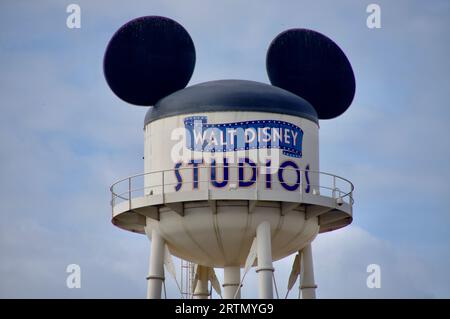 Walt Disney Studios Schild im Disneyland Paris. Paris, Frankreich. Stockfoto