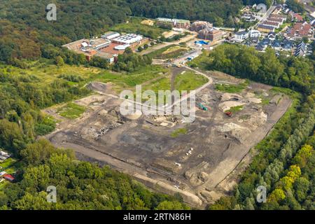 Luftbild, Freifläche Baustelle am ehemaligen Bergwerk Grimberg, TÜV Nord, Bildungszentrum NRW, Baustelle mit Neubau Gesundheitszentrum, Weddinghofen, Bergkamen, Ruhrgebiet, Nordrhein-Westfalen, Deutschland ACHTUNGxMINDESTHONORARx60xEURO *** Luftansicht, Freiflächenbaustelle am ehemaligen Grimbergwerk, TÜV Nord, Bildungszentrum NRW, Baustelle mit Neubau-Gesundheitszentrum, Weddinghofen, Bergkamen, Ruhrgebiet, Nordrhein-Westfalen, Deutschland ATTENTIONxMINDESTHONORARx60xEURO Stockfoto