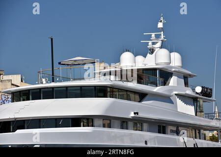 Marseille, Frankreich. September 2023. Die Coral Ocean Yacht liegt im französischen Mittelmeerhafen Marseille. (Credit Image: © Gerard Bottino/SOPA Images via ZUMA Press Wire) NUR REDAKTIONELLE VERWENDUNG! Nicht für kommerzielle ZWECKE! Stockfoto