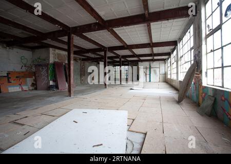 Fotoserie von „de Fabriek“ in Rotterdam Delfshaven vor der Renovierung. Stockfoto