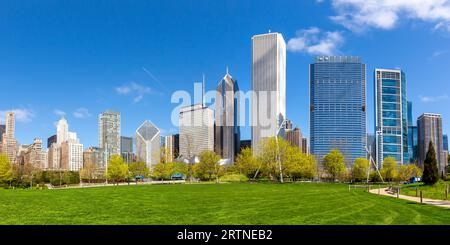 Chicago, USA - 3. Mai 2023: Skyline Skyscrapers Skyscraper Panorama in Chicago, USA. Stockfoto