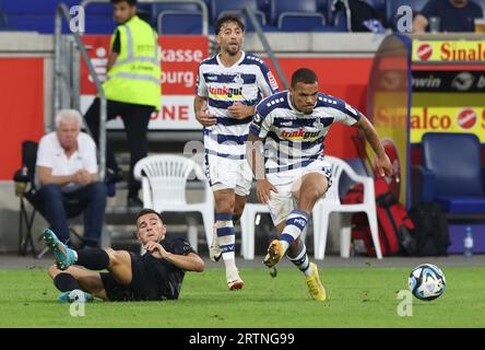 Duisburg, Deutschland. 25. August 2023. firo: 25.08.2023, Fußball, 3. Liga, 3. Bundesliga, Saison 2023/2024, MSV Duisburg - SSV Ulm 1846 1:1 Chinedu EKENE, Duisburg, Duels Credit: dpa/Alamy Live News Stockfoto