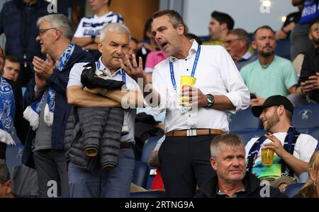 Duisburg, Deutschland. 25. August 2023. firo: 25.08.2023, Fußball, 3. Liga, 3. Bundesliga, Saison 2023/2024, MSV Duisburg - SSV Ulm 1846 Duisburg Geschäftsführer Peter MOHNHAUPT auf der Tribüne Credit: dpa/Alamy Live News Stockfoto