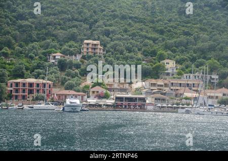 SUP paddeln im Ionischen Meer, Griechenland Stockfoto