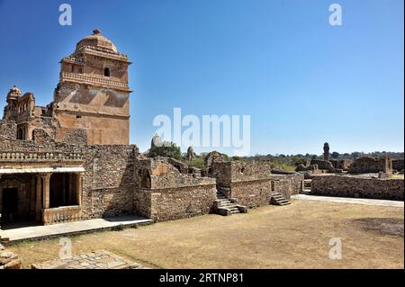 Ruinen des Rana Kumbha Palastes befinden sich im Chittorgarh Fort State Rajasthan India Stockfoto