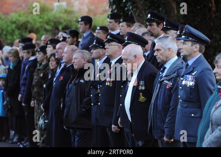 Militärveteranen bei Ellesmere Remembrance Service, Großbritannien, Großbritannien, 2013 Stockfoto