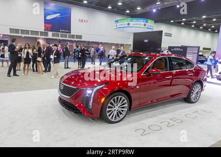 Detroit, Michigan, USA. September 2023. Der 2025 Cadillac CT5 wird auf der North American International Auto Show ausgestellt. Quelle: Jim West/Alamy Live News Stockfoto