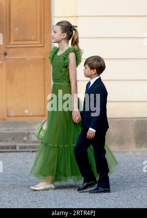 Gemeinde Ekero, Schweden. September 2023. Prinzessin Estelle und Prinz Oscar von Schweden kommen am 14. September 2023 im Drottningholm Palace Theatre in Lovön an, um an der Jubiläumsaufführung der Königlich Schwedischen Oper zu Ehren von HM zu teilnehmen Stockfoto