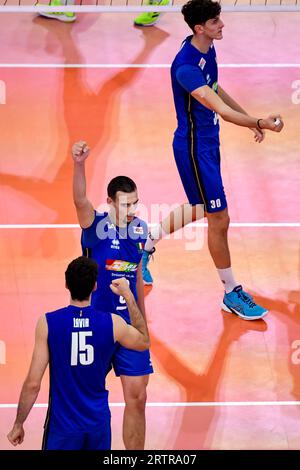 Rom, Italien. September 2023. Italienische Spieler feiern während des CEV EuroVolley Men-Halbfinales 2023 zwischen Italien und Frankreich im Palazzetto dello Sport in Rom (Italien), 14. September 2023. Quelle: Insidefoto di andrea staccioli/Alamy Live News Stockfoto