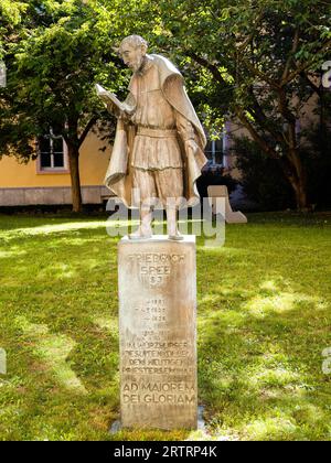 Friedrich von Spee, Jesuit, Theologe, Dichter, Denkmal, Alte Universität, Würzburg, Unterfranken, Franken, Bayern, Deutschland Stockfoto