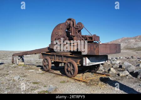 Alter historischer Eisenbahnkran auf Spitzbergen Stockfoto