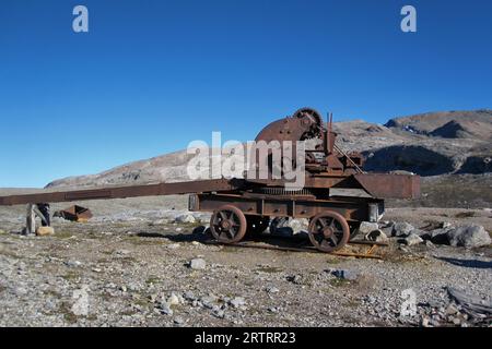 Alter historischer Eisenbahnkran auf Spitzbergen Stockfoto