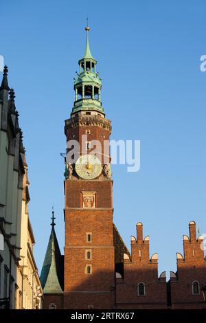 Polen, Breslau, Glockenturm des Rathauses in der Altstadt Stockfoto