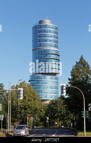 Exzenterhaus, Bürohochhaus in Form einer Nockenwelle, auf einem ehemaligen Luftschutzbunker, Architekten Gerhard Spangenberg und Felix Partzsch Stockfoto