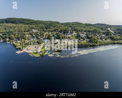 GRANDES IST ein historisches Wahrzeichen in der Nähe des La Mauricie National Park Quebec, Kanada an einem wunderschönen Tag. Stockfoto