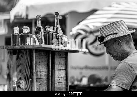 FRANKREICH. ALPEN. ISERE (38) MATHEYSINE REGION. DORF PIERRE-CHATEL. DAS ERNTEFEST STELLT DAS LEBEN DER BAUERN IN ISERE VOR DER ANKUNFT VON THERM WIEDER HER Stockfoto