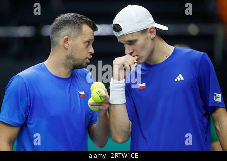 Die tschechischen Tennisspieler Adam Pavlasek und Jakub Mensik während des Davis-Cup-Teams C 2023 gegen die Tschechische Republik gegen Korea gegen Minkyu Song und JIS Stockfoto