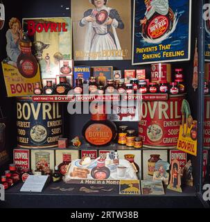 Bovil Packaging in der Robert Opie Collection in Gloucester (1995) Stockfoto