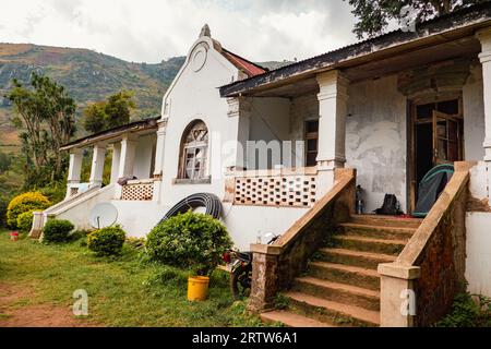 Blick auf Morningside - eine verlassene deutsche historische Siedlung im Uluguru-Gebirge, Morogoro Town, Tansania Stockfoto