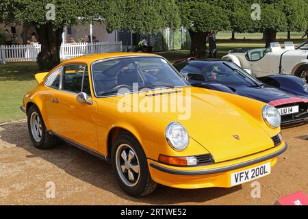 Porsche 911 Carrera RS Touring (1973), Concours of Elegance 2023, Hampton Court Palace, London, Großbritannien, Europa Stockfoto