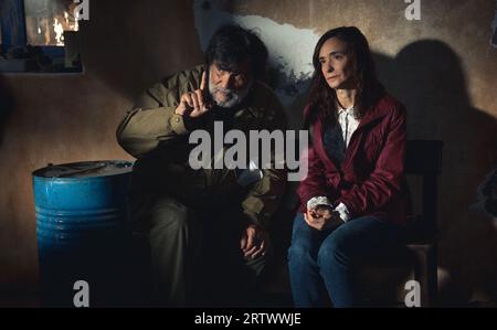 ANA TORRENT und VICTOR ERICE in CLOSE YOUR EYES (2023) - Originaltitel: CERRAR LOS OJOS - Regie: VICTOR ERICE. Quelle: Tandem Films / Pampa Films / Album Stockfoto