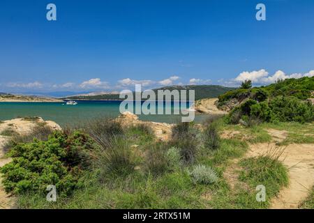 Kieselstrände Insel Rab Sommerurlaub in Kroatien Stockfoto