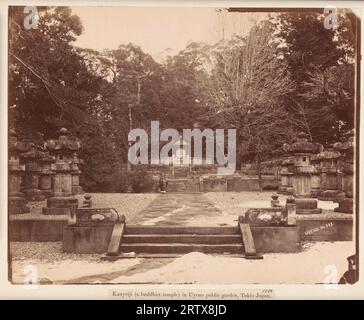 Ansicht von Kan'ei-JI im Ueno Park in Tokio, anonym, 1884 Stockfoto