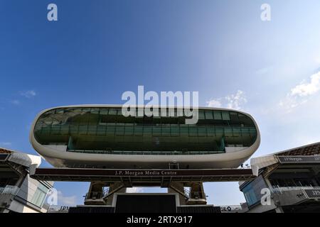 Lords Cricket Ground, London, Großbritannien. September 2023. 4th One Day International, England versus Neuseeland; das ikonische J.P. Morgan Medienzentrum Credit: Action Plus Sports/Alamy Live News Stockfoto