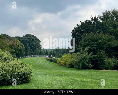 Gelände am Wave Hill Public Garden and Cultural Center, Stockfoto