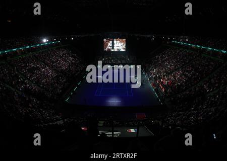 AO Arena, Manchester, Lancashire, Großbritannien. September 2023. Allgemeine Ansicht der AO Arena während Andy Murray (GBR) gegen Leandro Riedi (SUI) im Davis Cup Finals Gruppenstadienspiel 2023 zwischen Großbritannien und der Schweiz Credit: Touchlinepics/Alamy Live News Stockfoto